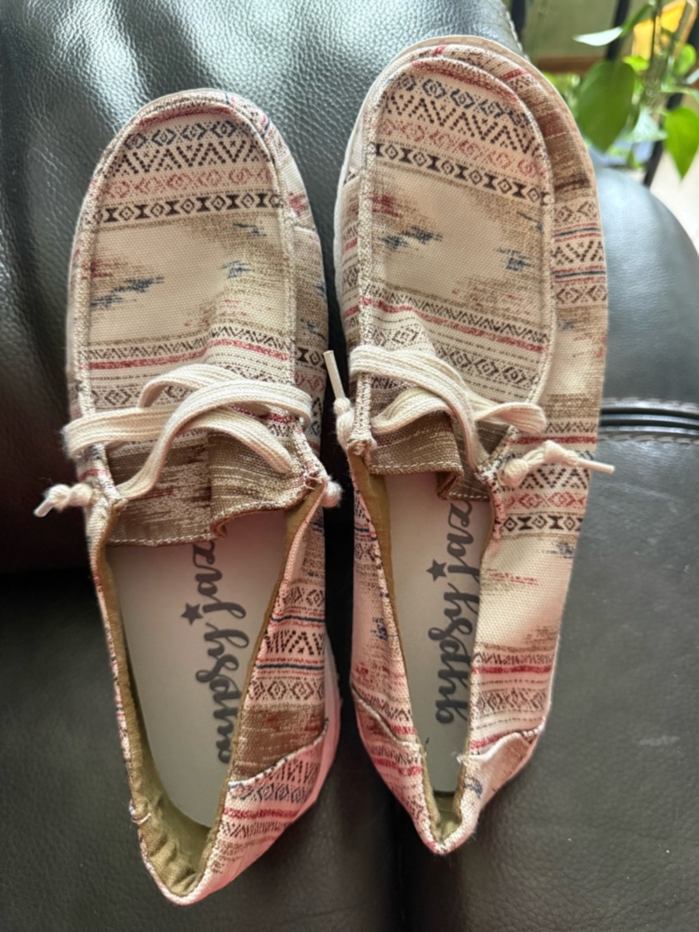 Gypsy Jazz Women's Slip-On Moccasins in Beige and Pink Aztec Print